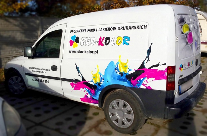 Oklejanie samochodów | Oklejanie witryn i tablic | UPOMINKI I WYDRUKI REKLAMOWE - Big Form Chojnów